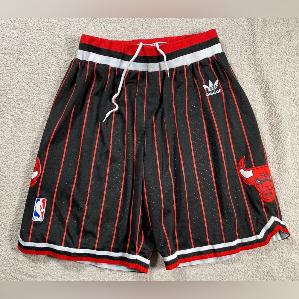 Vintage Adidias NBA Chicago Bull’s Black and Red striped basketball Shorts